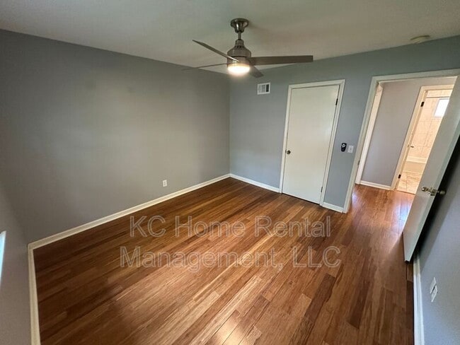Building Photo - 10218 W 53rd St