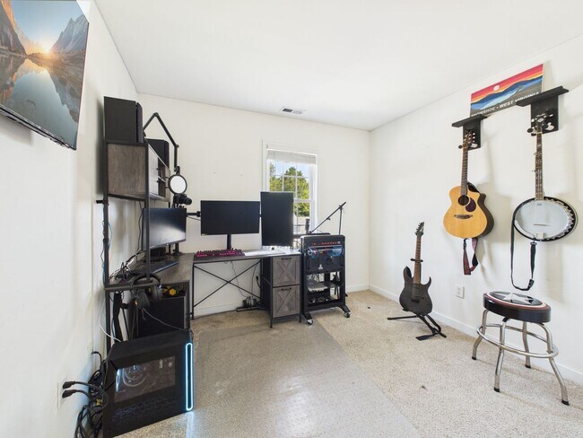 Building Photo - 12625 Summerhouse Ln