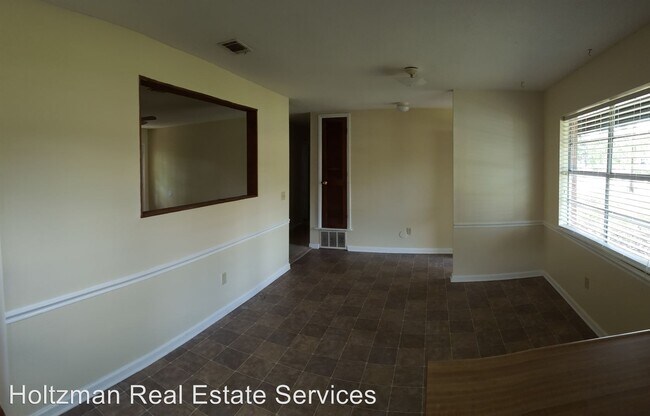 Building Photo - 3 br, 1.5 bath House - 235 Deerwood Drive