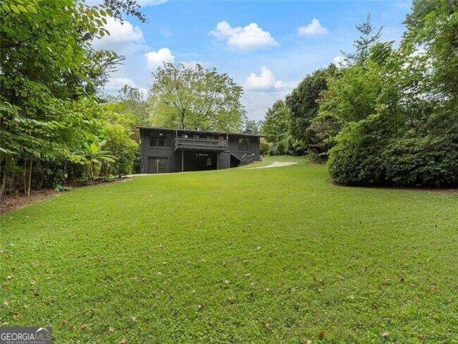 Building Photo - Atlanta Rental with Space, Style & Unbeatable Location