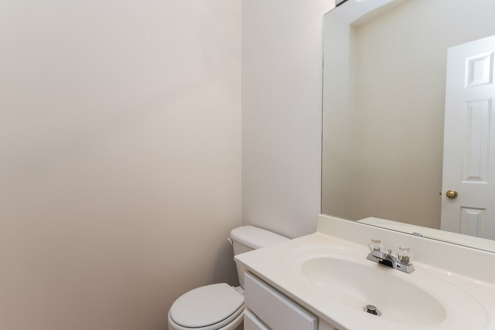 Building Photo - 3740 Ridgefair Dr