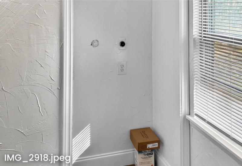 Building Photo - 4524 Utah Ave