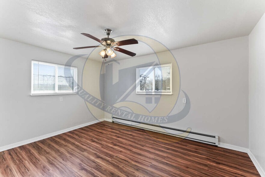 Building Photo - 7399 Roger Thomas Dr