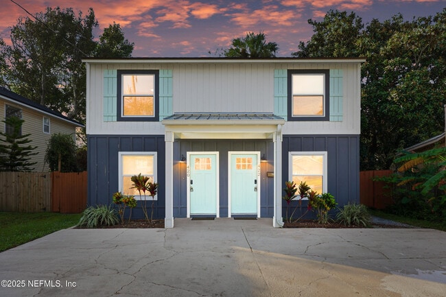 Building Photo - 420 3rd St S