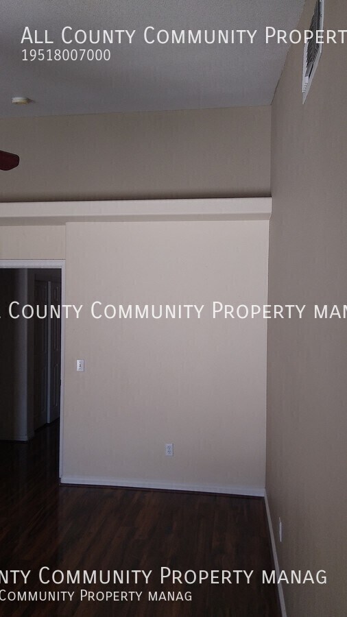 Building Photo - 8613 Bolero Dr