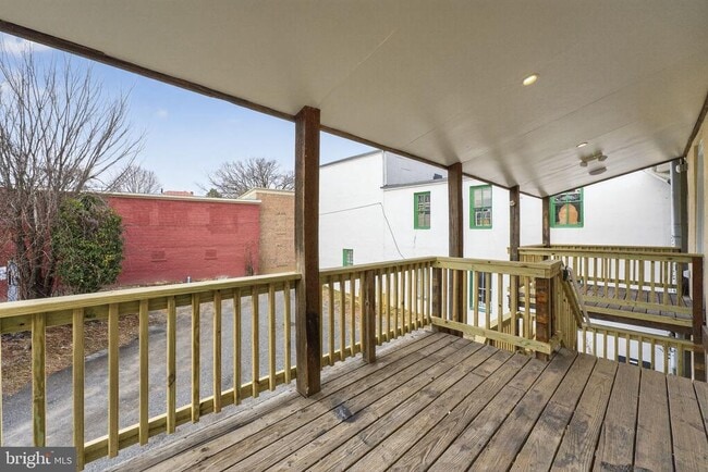 Building Photo - 117 N 21st St