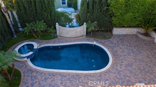 Building Photo - 831 E Orange Grove Ave