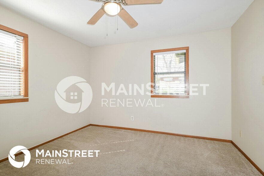 Building Photo - 9150 Wood Ave