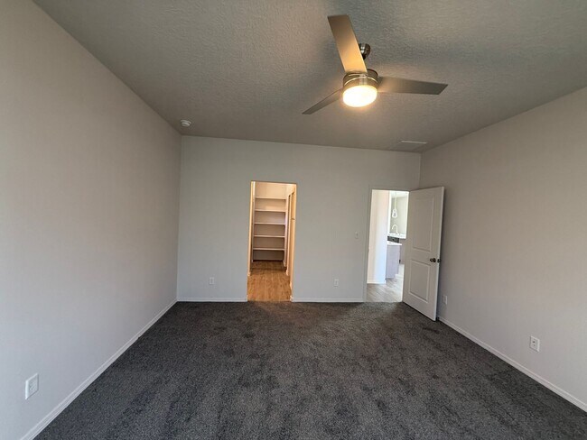 Building Photo - 2473 Eglisfield Lp