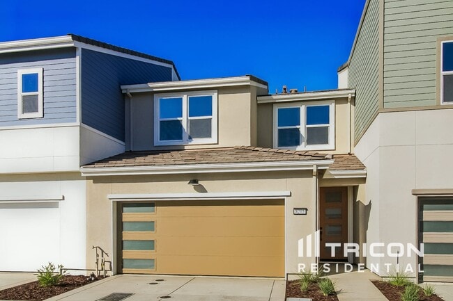 Building Photo - 8205 Perla Wy