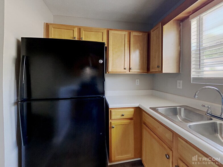 Building Photo - 11091 Silver Aspen Ct