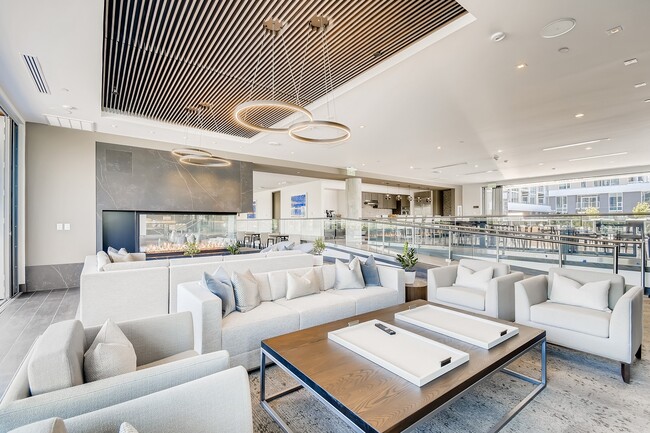 Building Photo - 4200 W 17th Ave