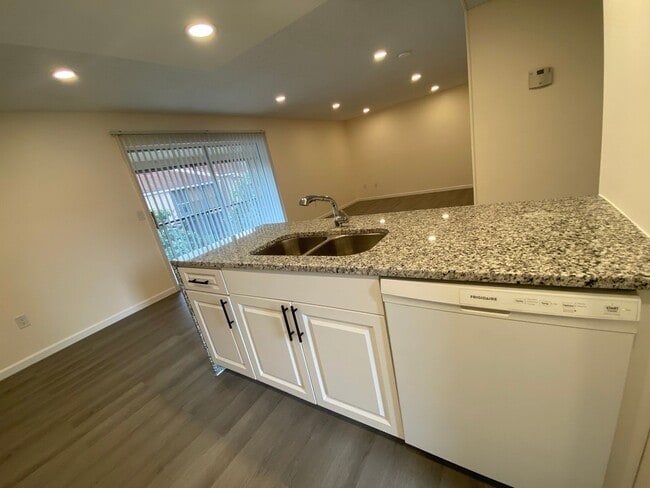 Building Photo - ** ONE MONTH FREE!!!!** NEWLY RENOVATED 2 ...