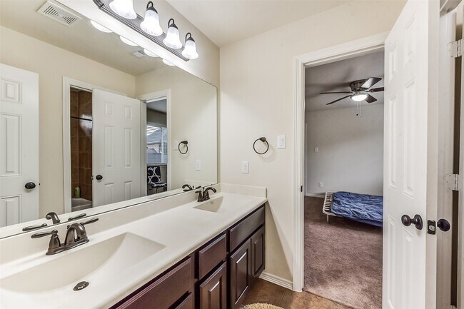Building Photo - 13918 Majestic Spring Ln