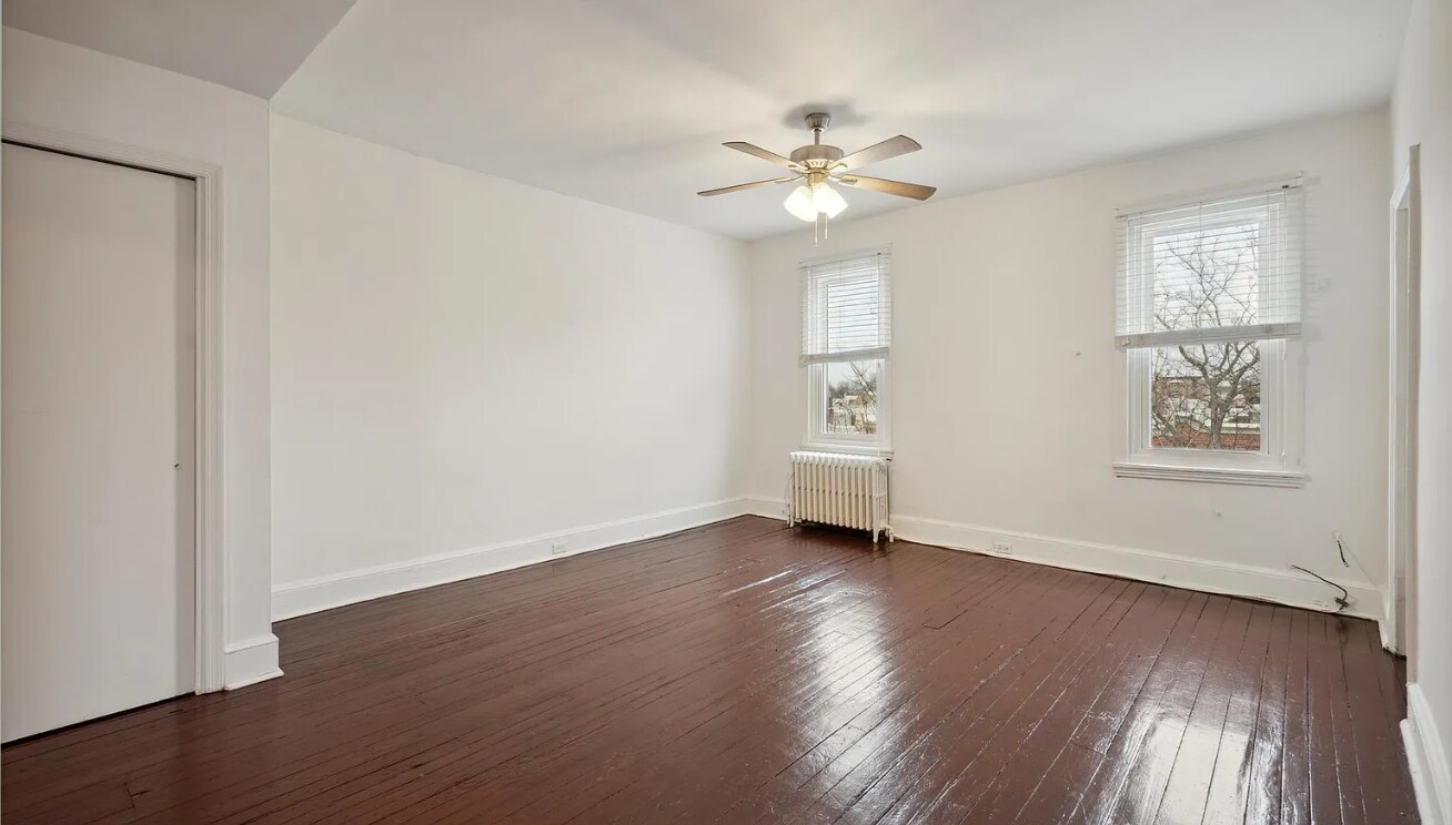 Building Photo - 885 N 27th St