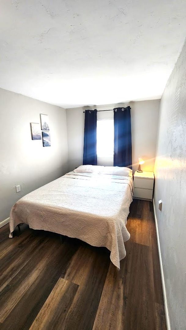 Building Photo - Furnished 1 Bed 1 Bath Apt in Linwood Place Add NW OKC