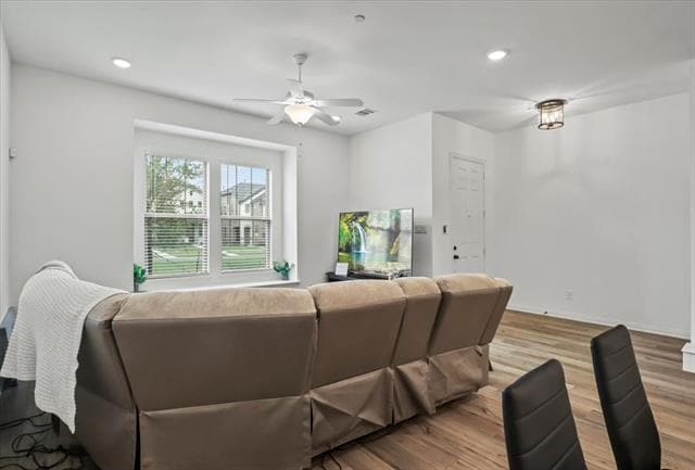 Building Photo - 6527 Baritone Ct