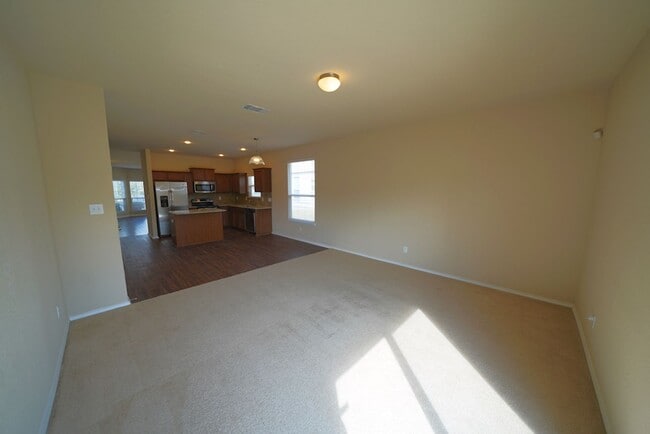 Building Photo - Beautiful home now available in the coveted Riata subdivision of Schertz, TX! Realtor Commission:...