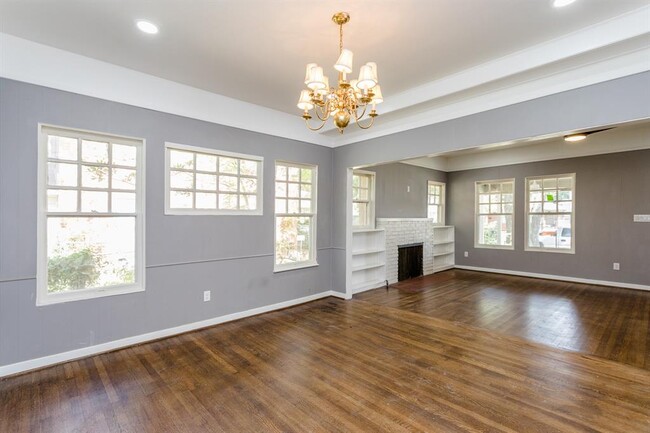 Building Photo - 1617 Branard St
