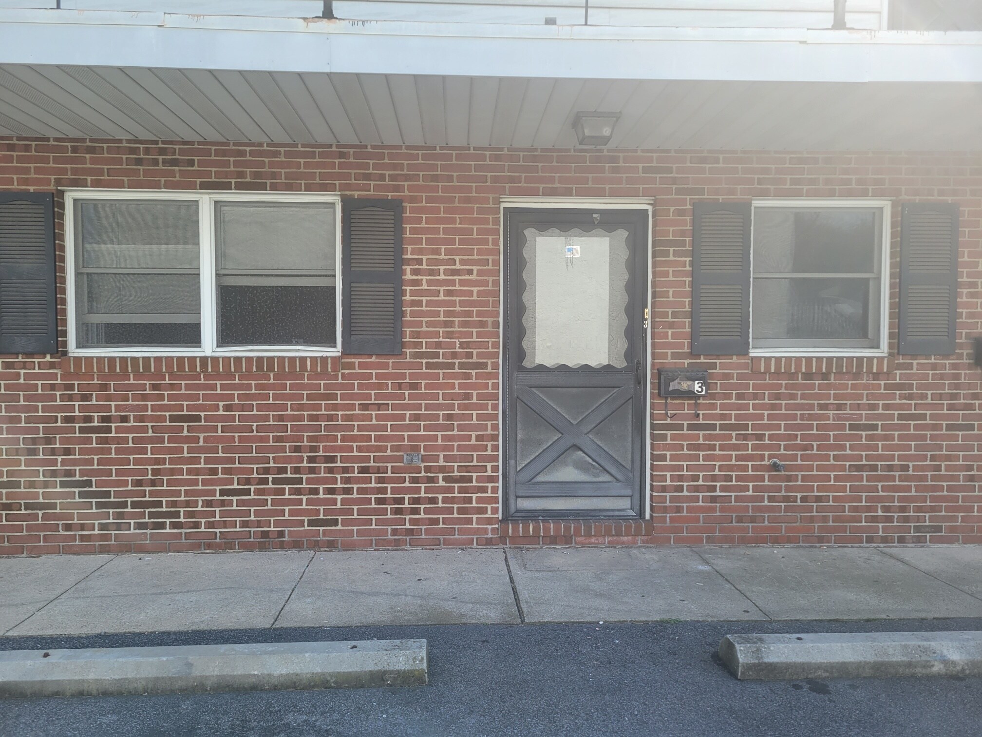 Building Photo - 4822 Kutztown Rd