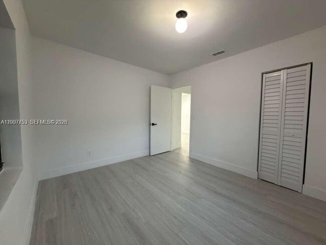 Building Photo - 854 NW 76th St