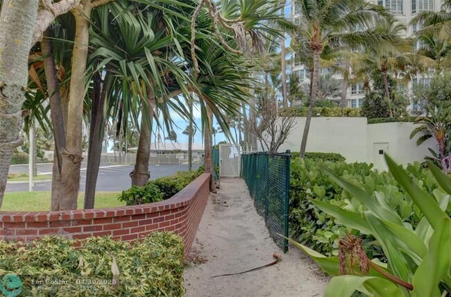 Building Photo - 1461 S Ocean Blvd