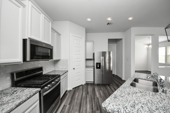 Building Photo - 8815 Arch Rock Dr