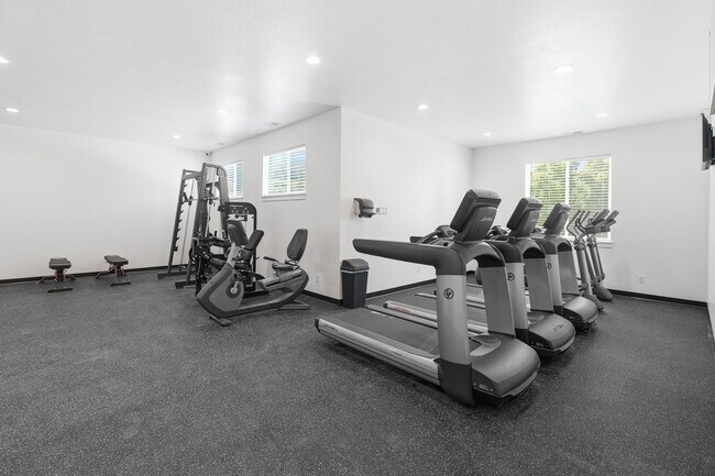 Building Photo - 253 550