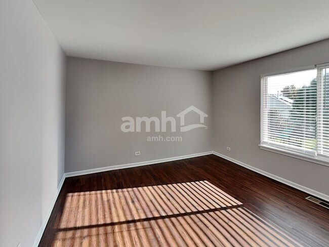 Building Photo - 1756 Wick Way