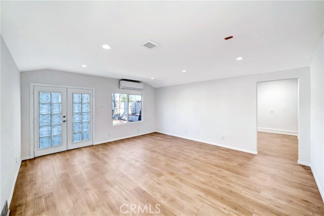 Building Photo - 4539 W Ave M8