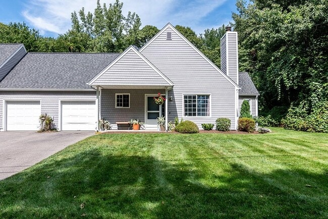 Building Photo - 43 Riverdell Dr