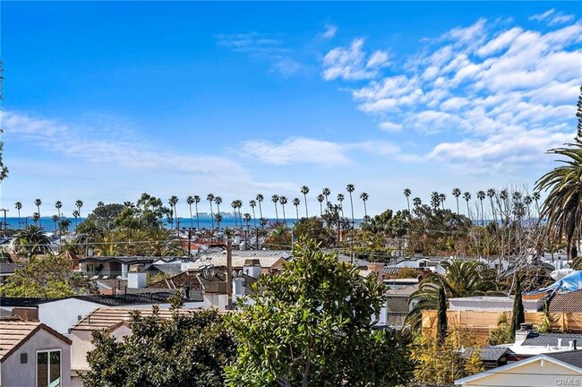 Building Photo - 517 Poppy Avenue, Newport Beach, CA 92625 ...