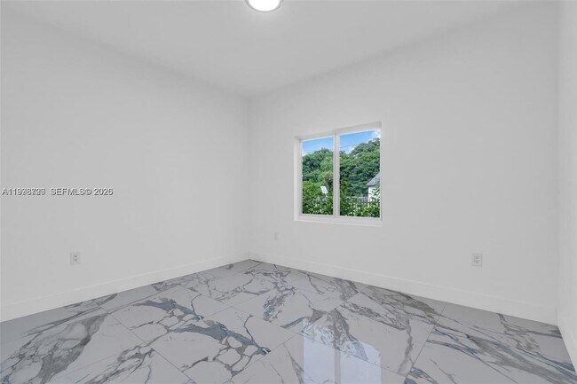 Building Photo - 11870 SW 220th Terrace