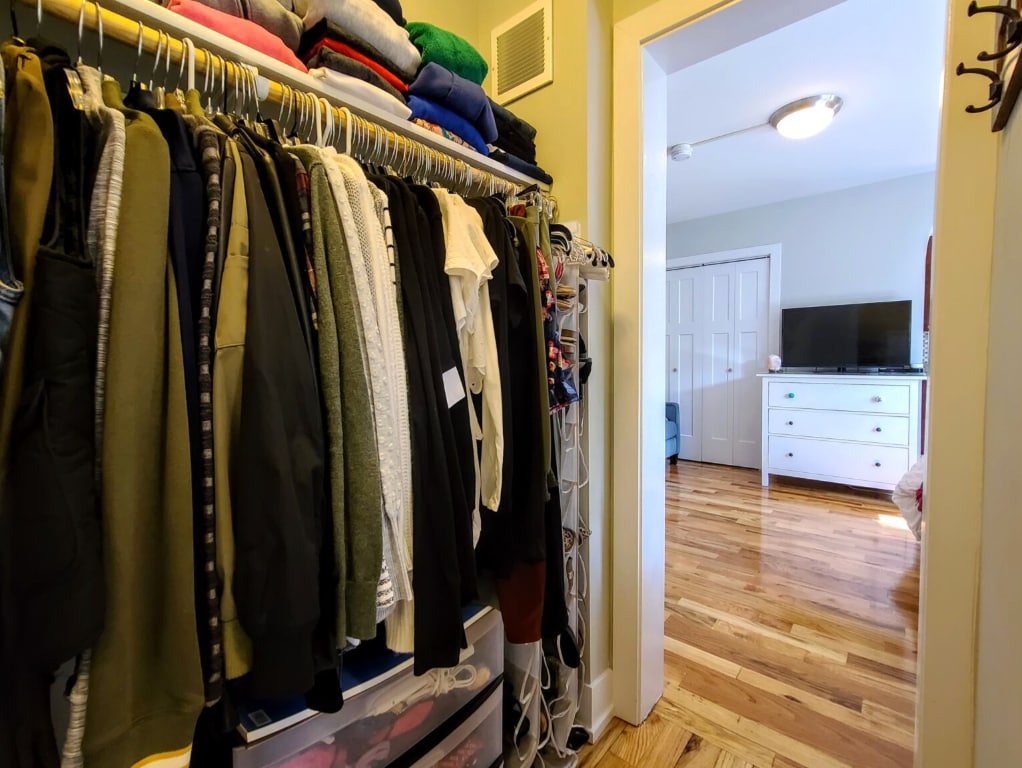 Building Photo - 555 W Arlington Pl