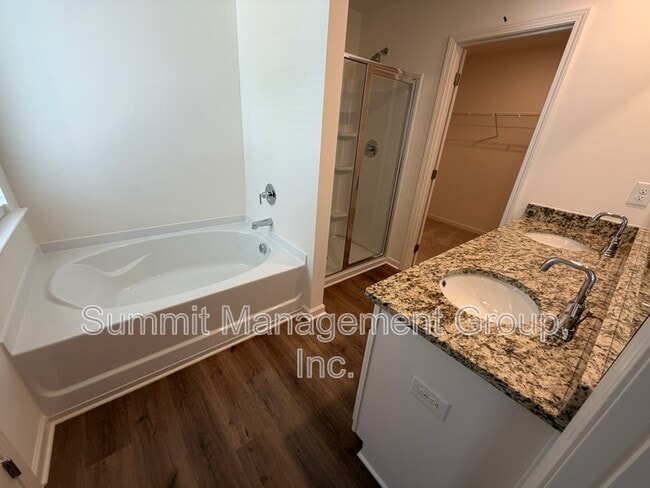Building Photo - 1506 Aralynn Ct