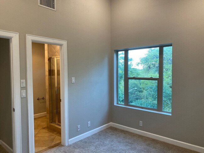 Building Photo - 1514 Betty Jo Dr