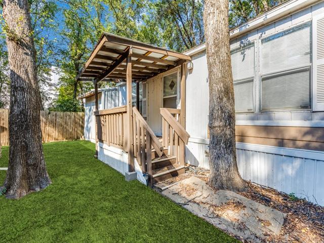 Building Photo - 5701 Martin St