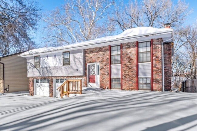 Building Photo - Plan Ahead – Spring Availability