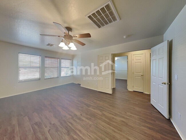 Building Photo - 11652 N 151st Ln