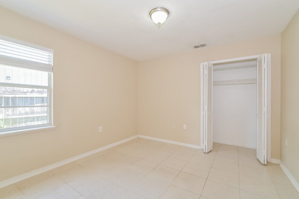 Building Photo - 5010 Lighterwood Ct