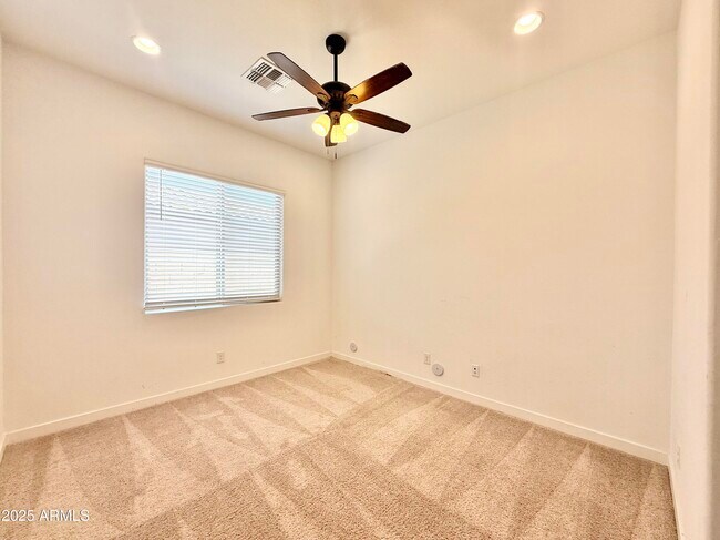 Building Photo - 12534 W Calle De Baca