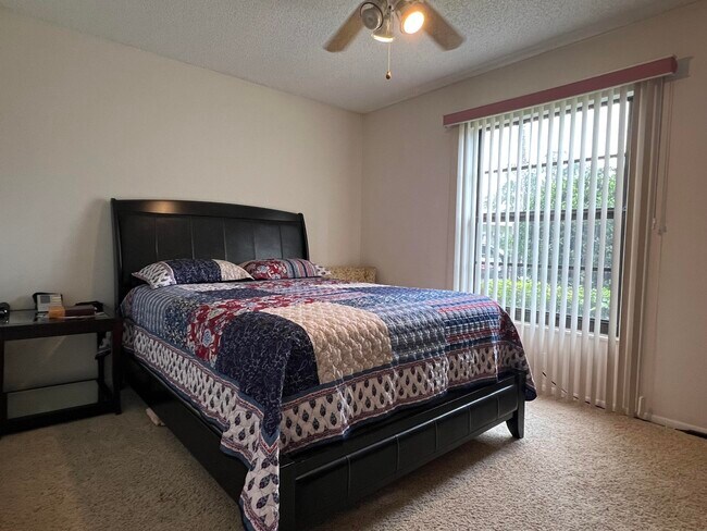 Building Photo - 32 Plantation Dr