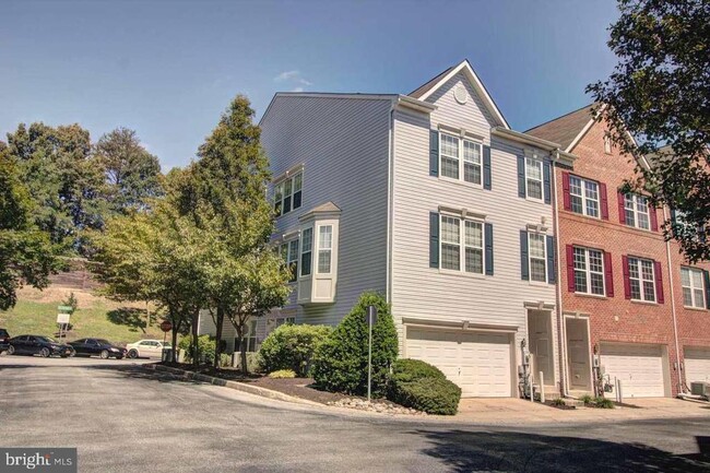 Building Photo - 7112 Silverleaf Oak Rd