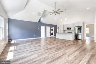 Building Photo - 1248 Generals Hwy