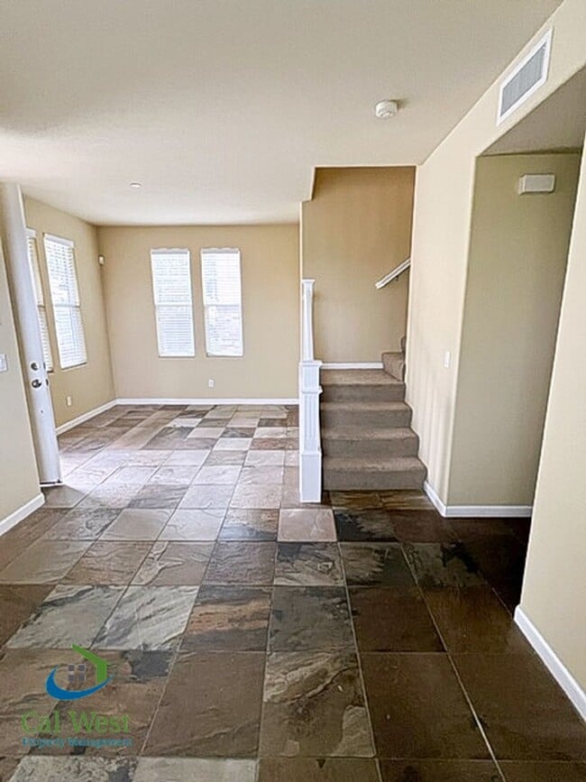 Building Photo - $3995 - 3 Bed/2.5 Bath Two Story Home in D...