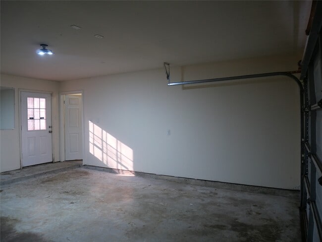 Building Photo - 11802 Greenshire Dr