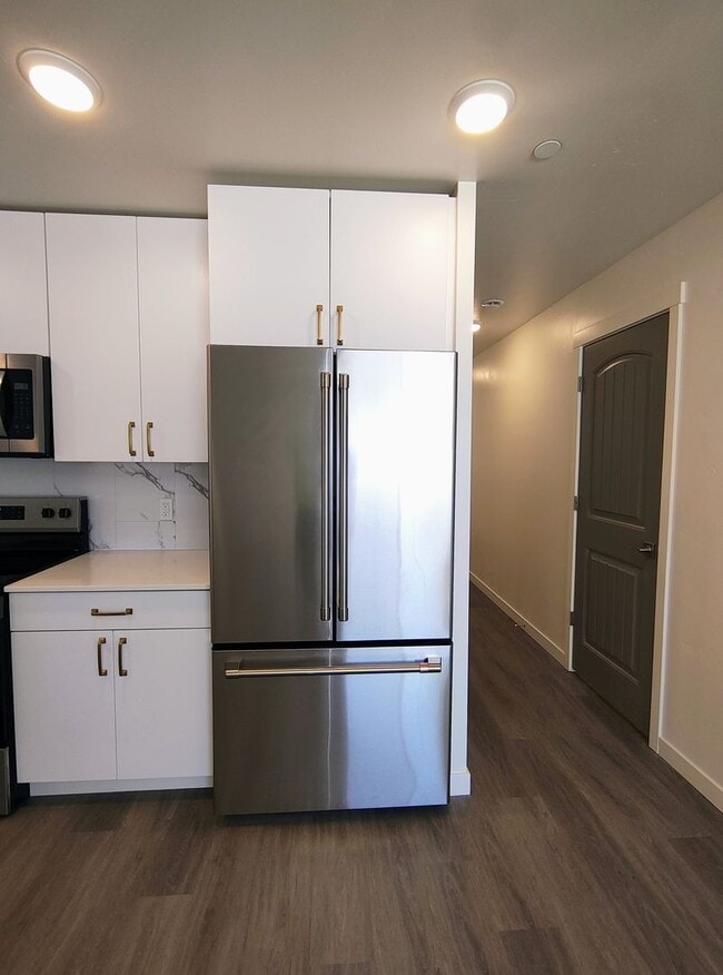 Building Photo - 16852 N Idaho Center Blvd