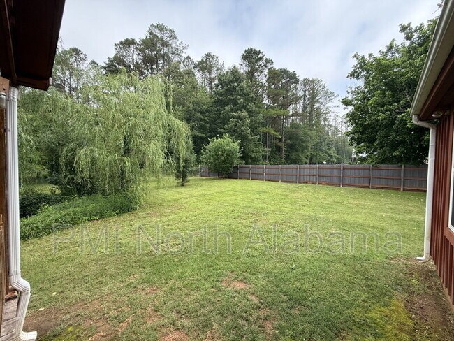 Building Photo - 314 Neal Dr