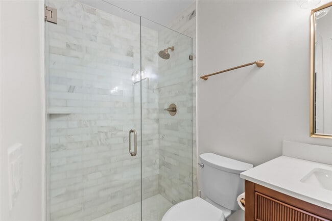 Building Photo - 908 Lighthouse Dr