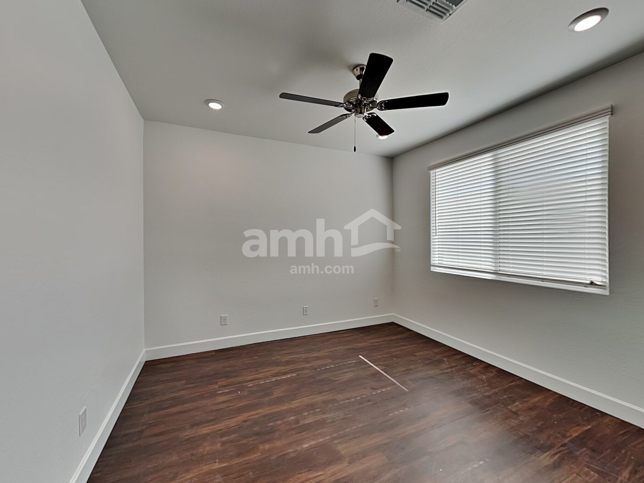 Building Photo - 17161 Puget Ave